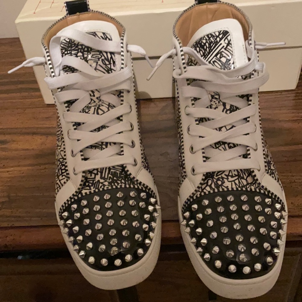 Christian Louboutin Red Bottoms 9/10 condition